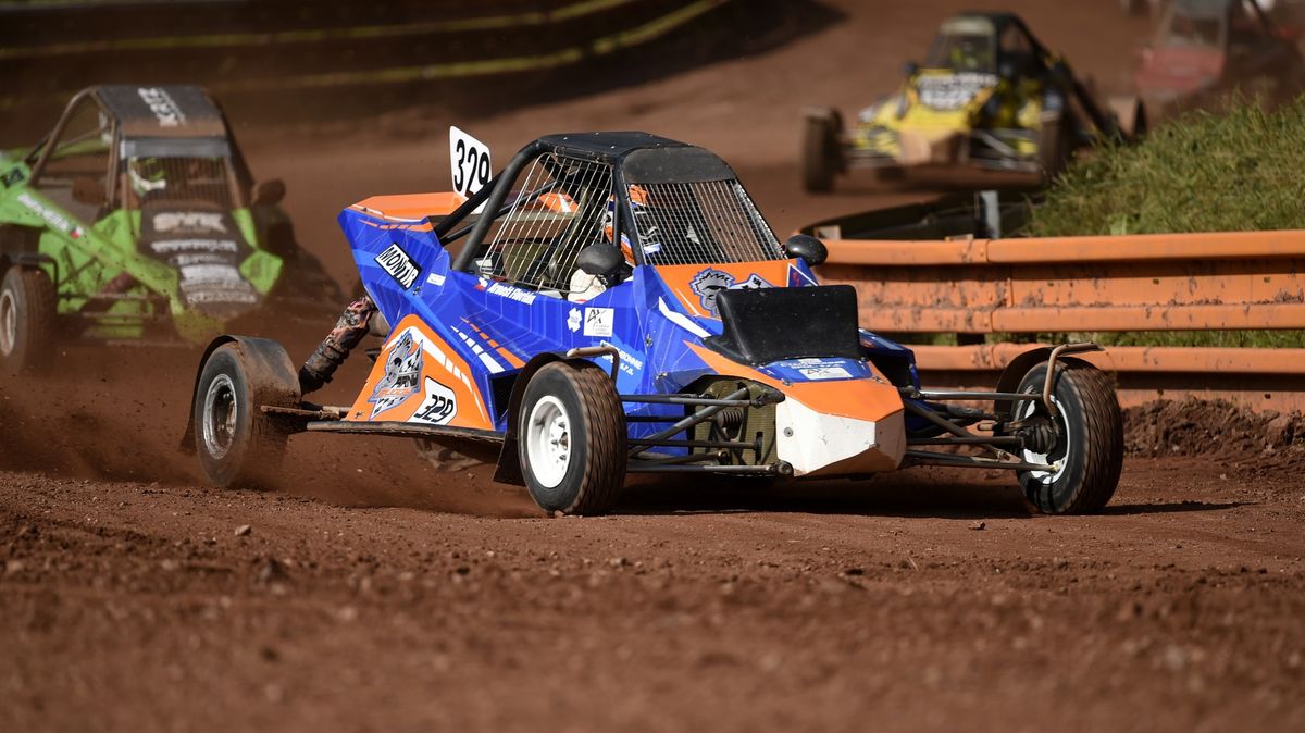 Autokrosař Florián na evropský titul v kategorii Buggy1600 nedosáhl
