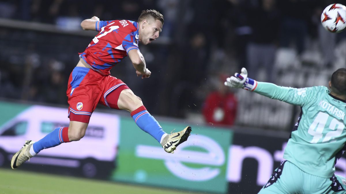 Naštvanost i zklamání. Červená nás dostala do kolen, smutní Vydra