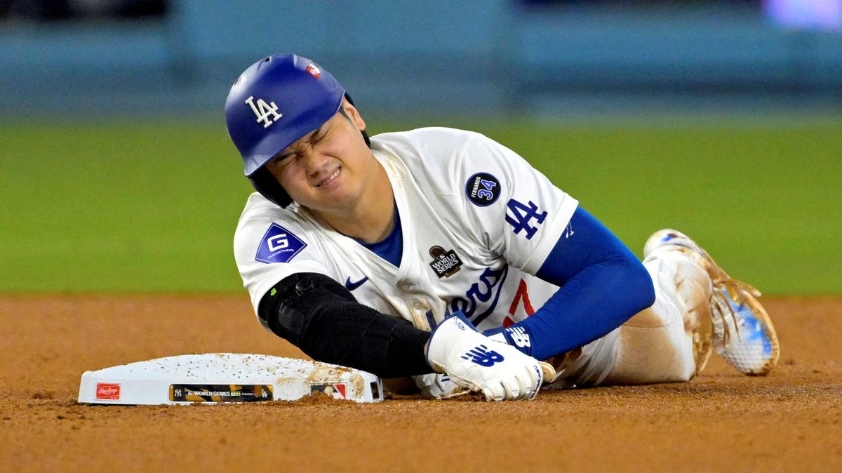 Hvězdný baseballista Ohtani by měl i přes zranění pokračovat ve Světové sérii