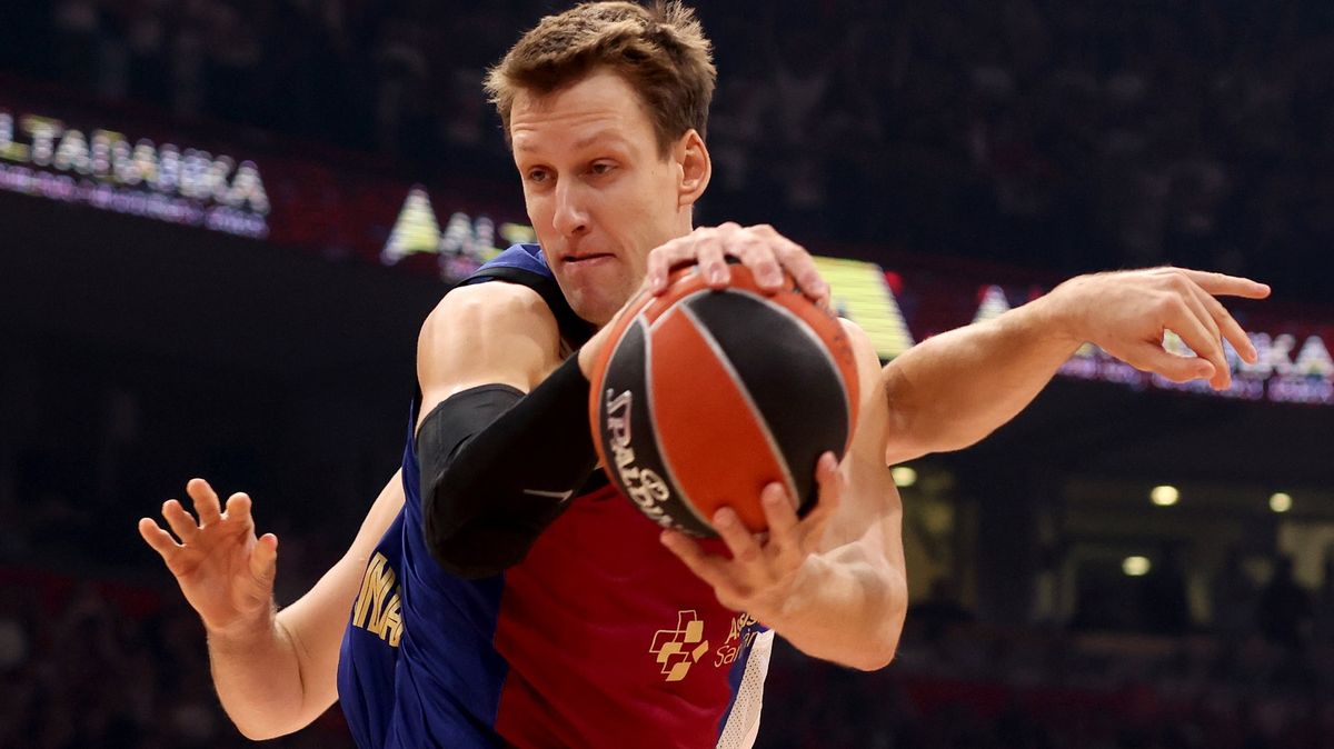 Veselý se Satoranským pomohli Barceloně uspět v bitvě na hřišti CZ Bělehrad