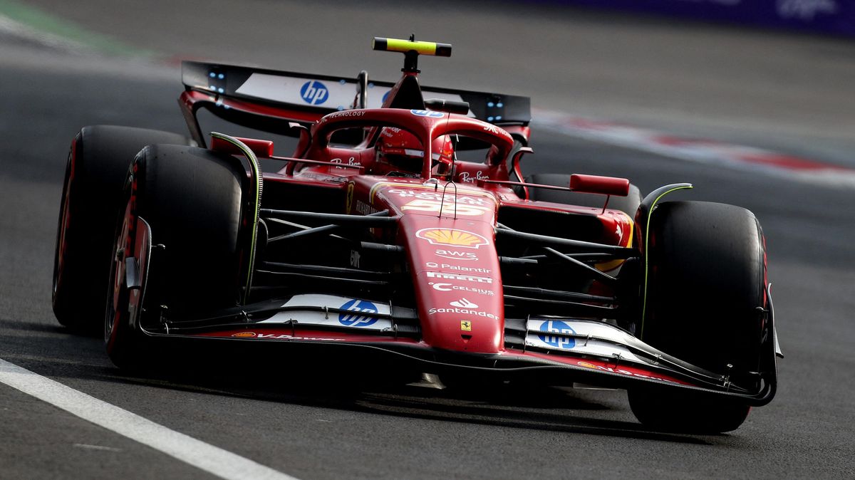 Piloty F1 čeká Grand Prix v Mexiku, pole position si vyjel Sainz