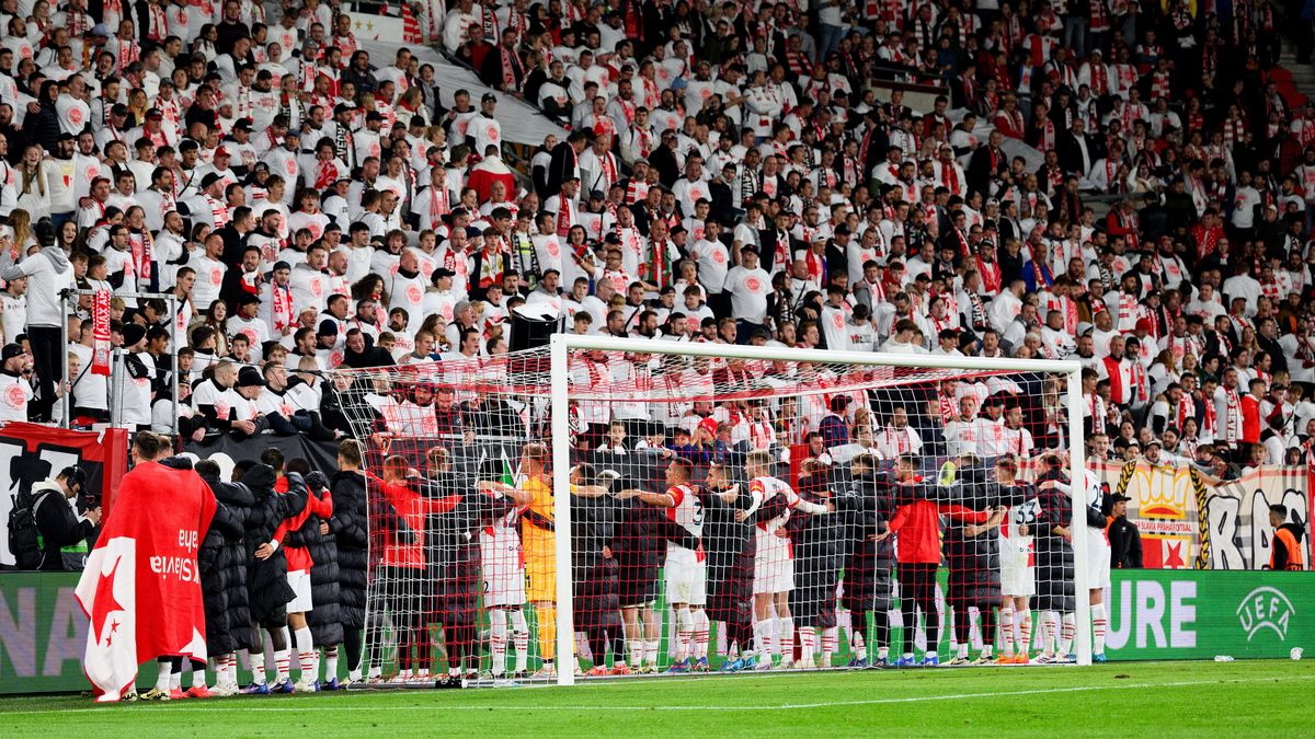 Nizozemská média se klaní Slavii: Fantastická atmosféra, Ajax bojoval v závěru o přežití