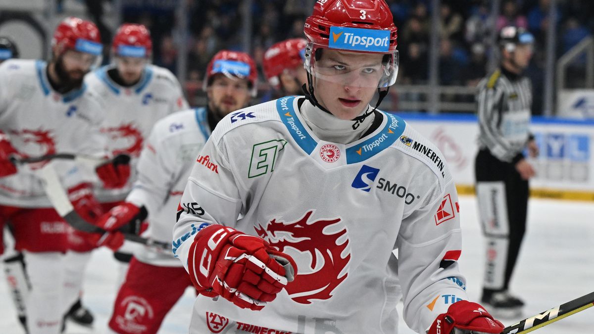Třinecký Sikora s hradeckým Perretem přijdou o vzájemný zápas