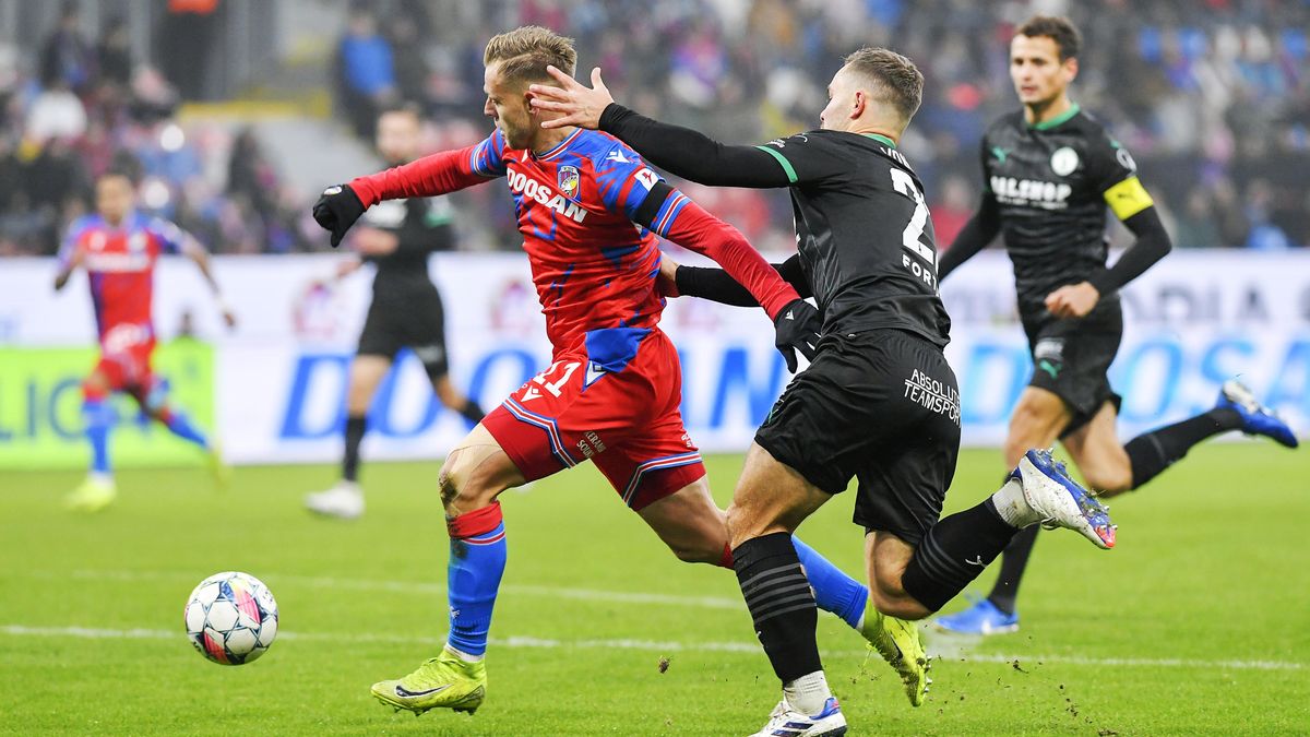 Jsem strašně naštvaný. Co jsme předvedli, je nepochopitelné, zuřil Veselý v Plzni
