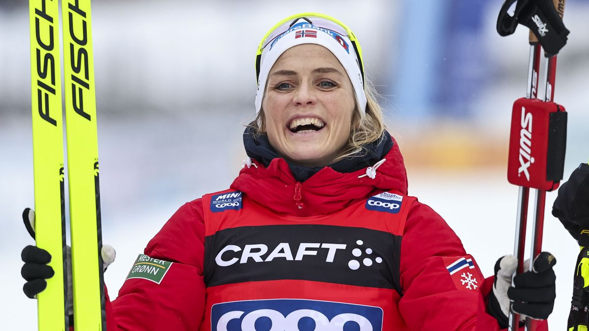 Johaugová ovládla v Lillehammeru skiatlon, závod mužů vyhrál Amundsen