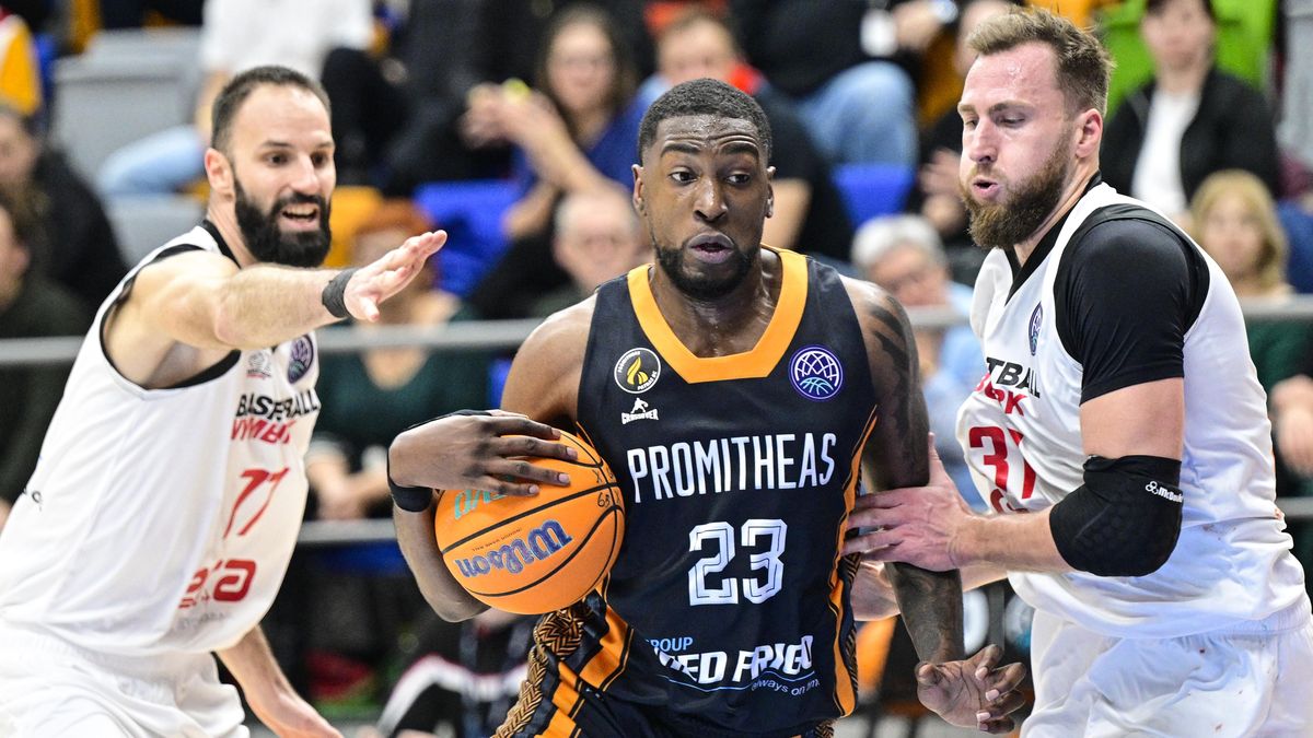 Nymburští basketbalisté odskočili v čele ligy, Písek podlehl Olomoucku