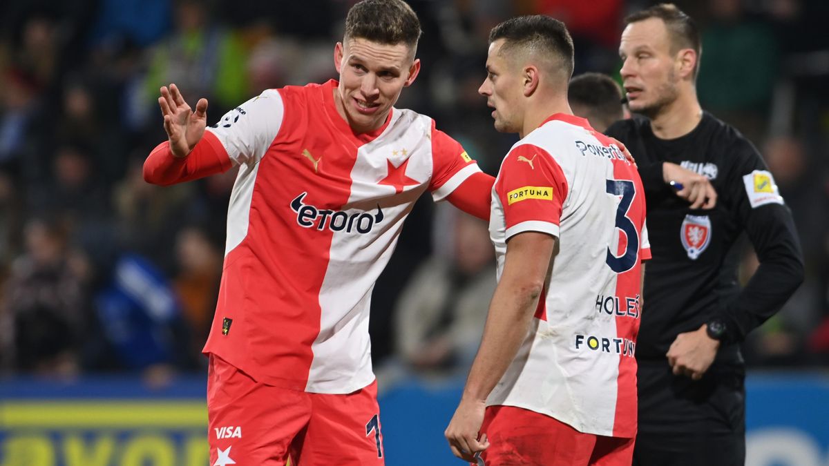 Provod: Co předvedli fanoušci Slavie, není normální