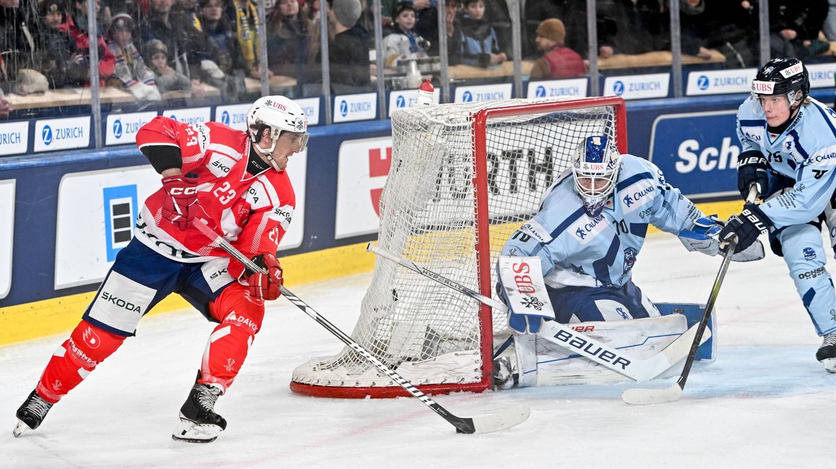 Hořkost Dynama, které se začalo bát. Nesmyslně jsme se zatáhli a udělali hloupé chyby, přiznává Sedlák