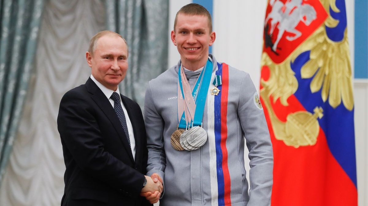 Rodině ruského olympijského vítěze po zásahu granátem shořel dům u hranic s Ukrajinou