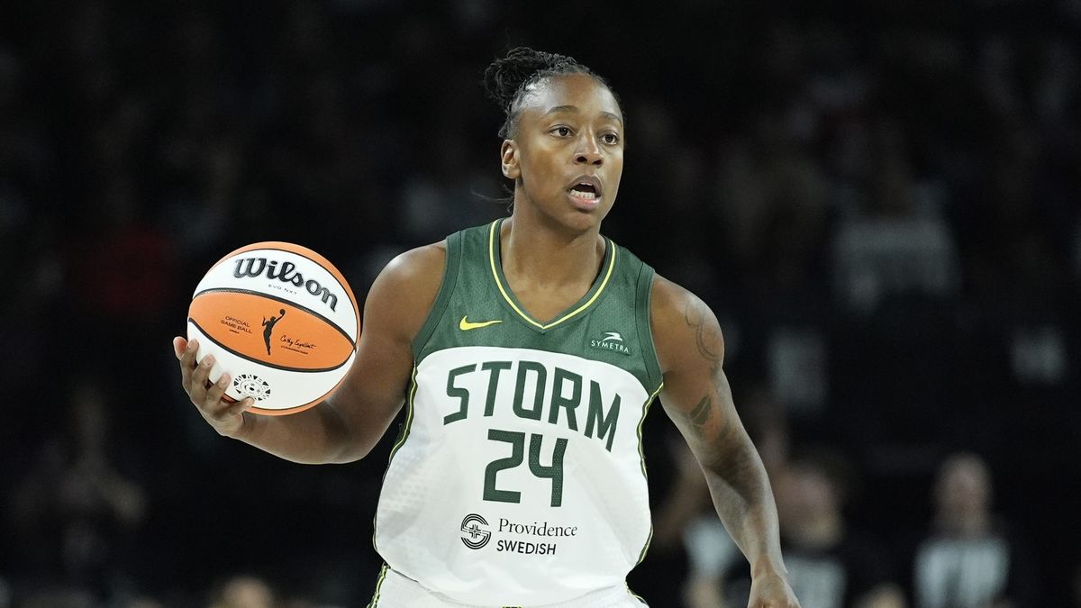 Šikana Lloydové v Seattlu se neprokázala, hvězda WNBA požádala o výměnu