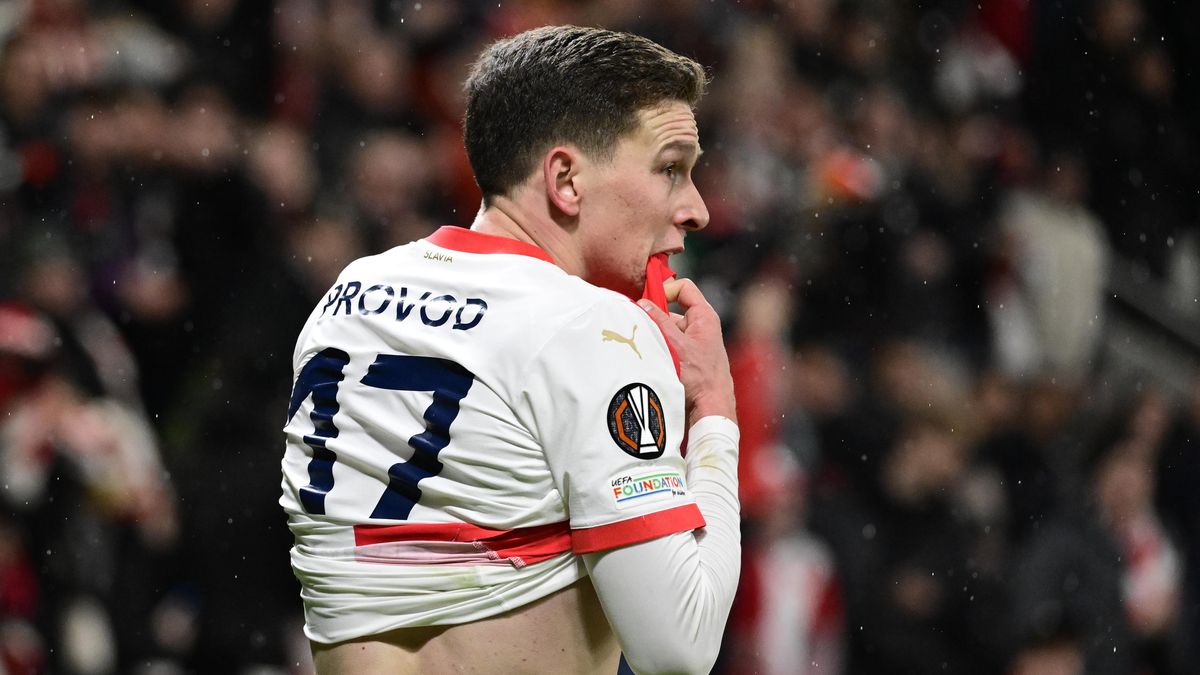 Turecká média oslavují triumf nad Slavií: Nejdřív pohroma, poté hody