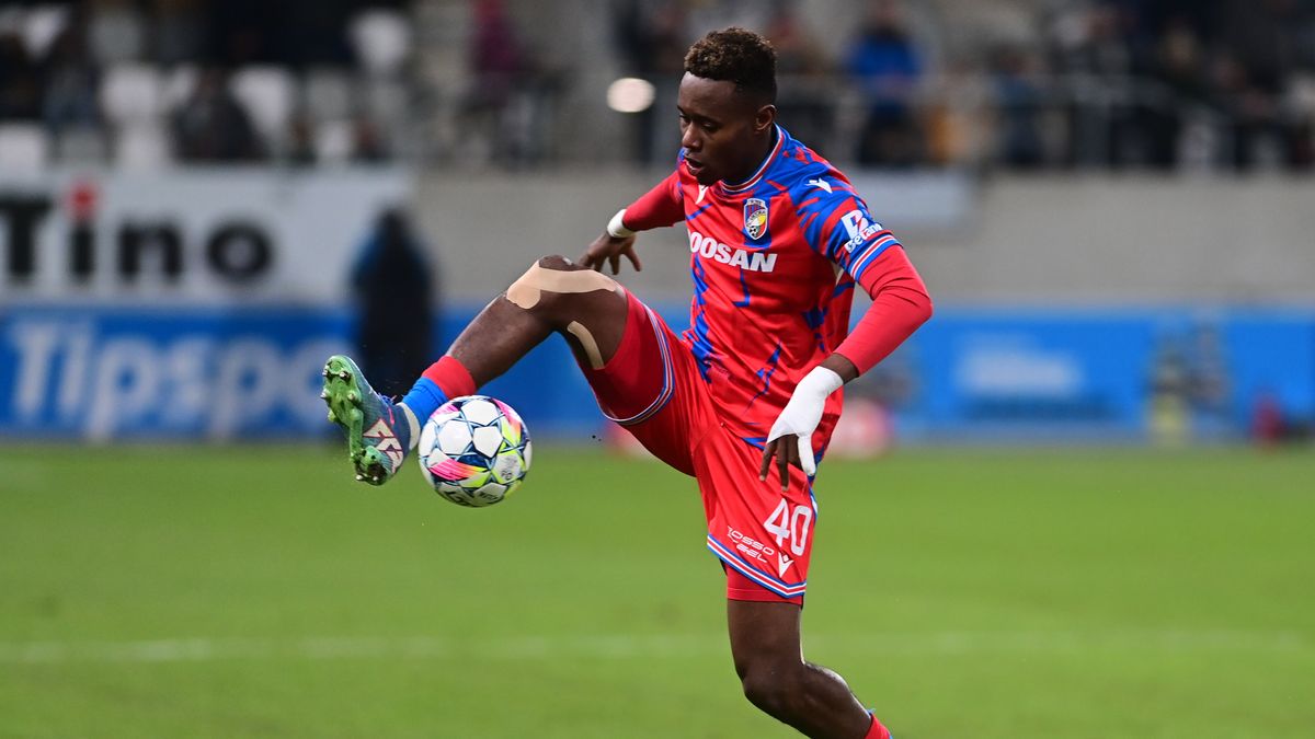 Slavia hraje v Olomouci, Baník vyrazí do Hradce, Plzeň čeká Karviná