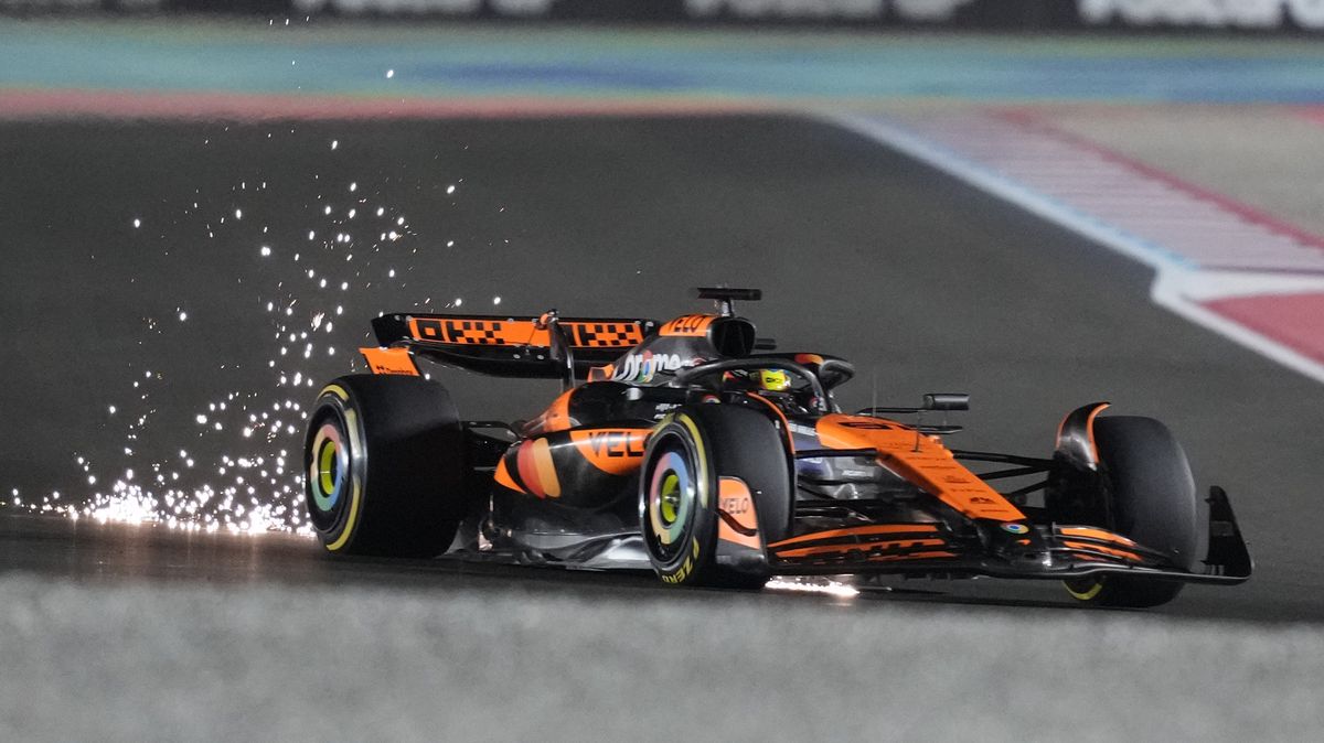 Jezdce F1 čeká v Kataru sprint, pole position má Norris