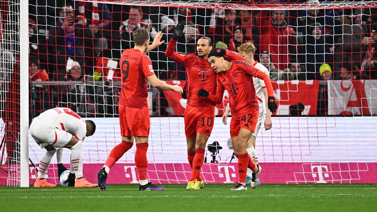 Bayern po divokém úvodu rozdrtil Lipsko