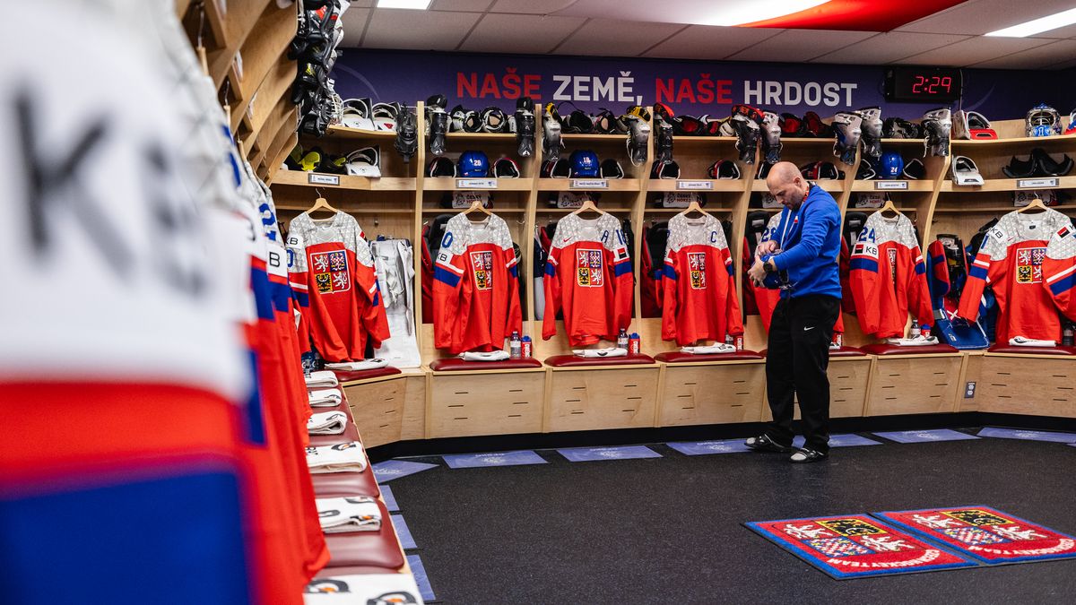 Neviditelná duše kabiny. Kustodi se na MS nezastaví, v Ottawě bojují se zázemím