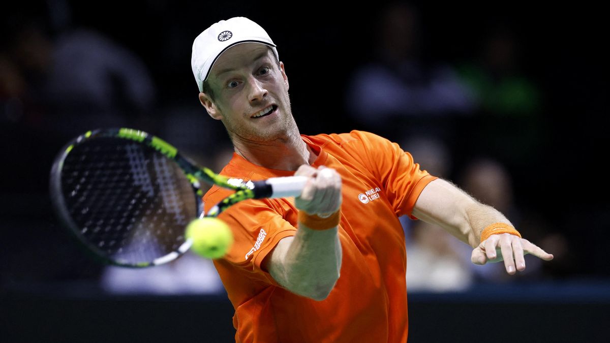Van de Zandschulp poslal Nizozemce v semifinále Davis Cupu do vedení