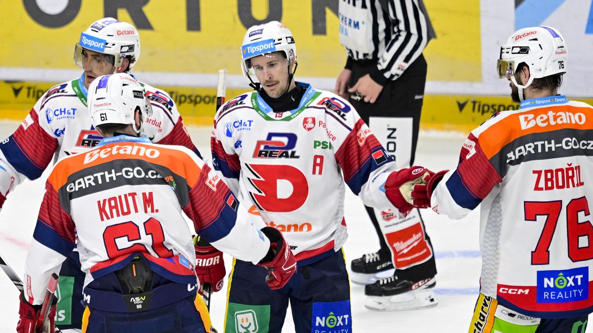 ONLINE: Videomomenty z utkání Litvínov - Pardubice