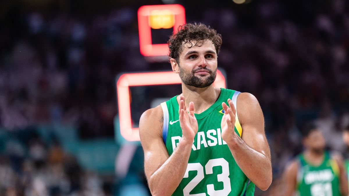 Rival pro Satoranského. Barcelona angažovala Brazilce se 466 zápasy v NBA