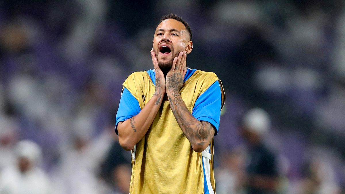Neymar odstoupil ze zápasu asijské Ligy mistrů