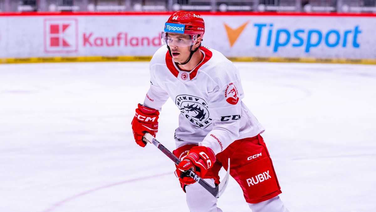 Dvě minuty, vyšší trest, nakonec nic. Třinecká posila drásala sparťanům nervy
