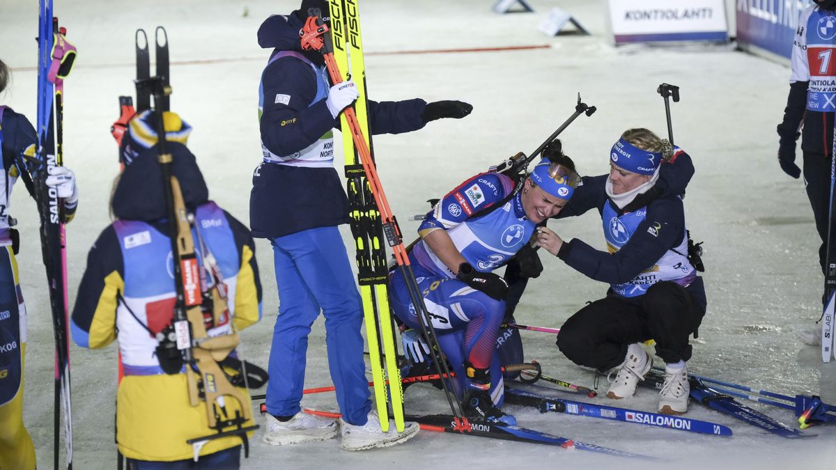 Kolaps biatlonové šampionky v boji o zlato. Končila v bolestech se slzami v očích