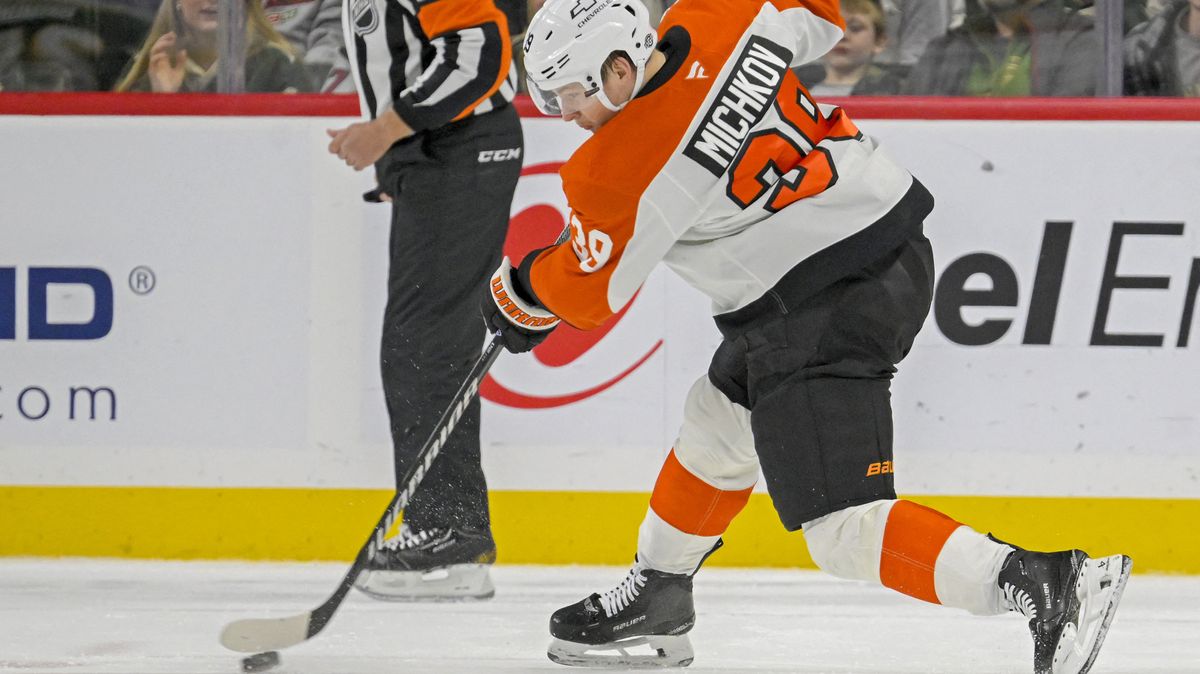 Nevídané. Ruský talent obral spoluhráče v NHL o jistý gól