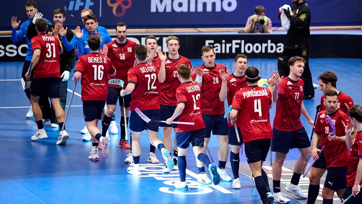 Český kouč zkusí vystavit senzační stopku zlatému snu. Florbalisty čeká pikantní federální derby