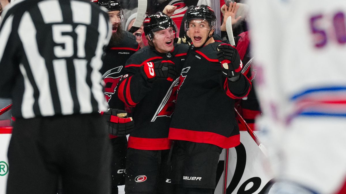 Nečas válcuje celou NHL. Po jeho akci padl parádní gól z nečekaného místa