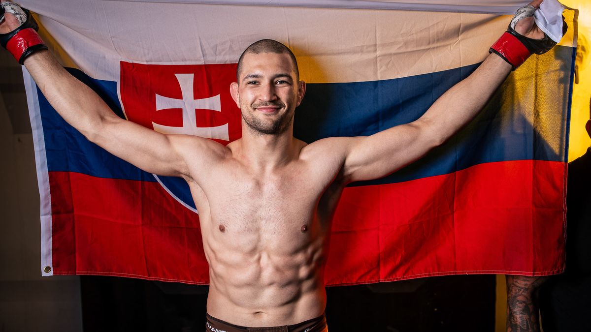 Slovák buší na vrata UFC, čeká ho životní bitva. Zápas století, přirovnává