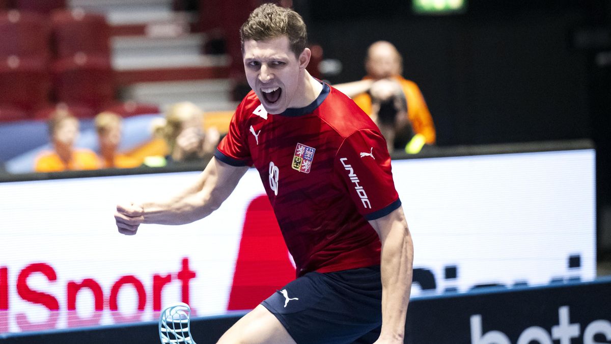 Rozklížení a matní šampioni. Česká reprezentace jde po skalpu, který by se zapsal do historie