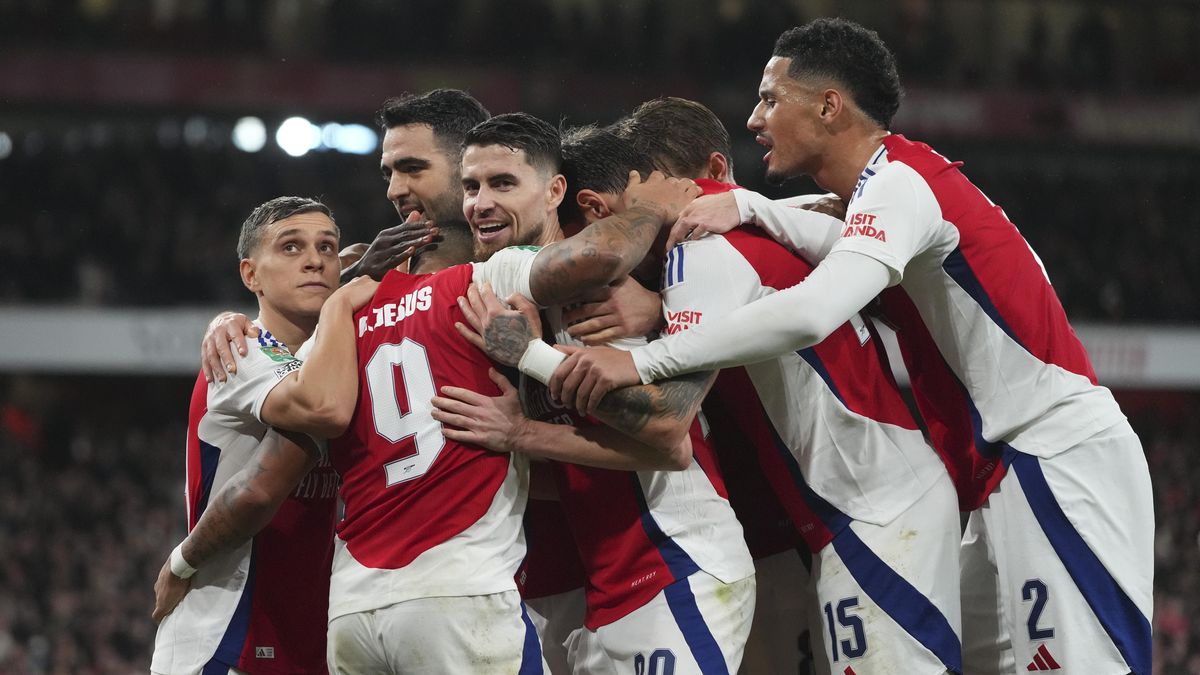 Hattrick Gabriela Jesuse poslal Arsenal do semifinále Ligového poháru