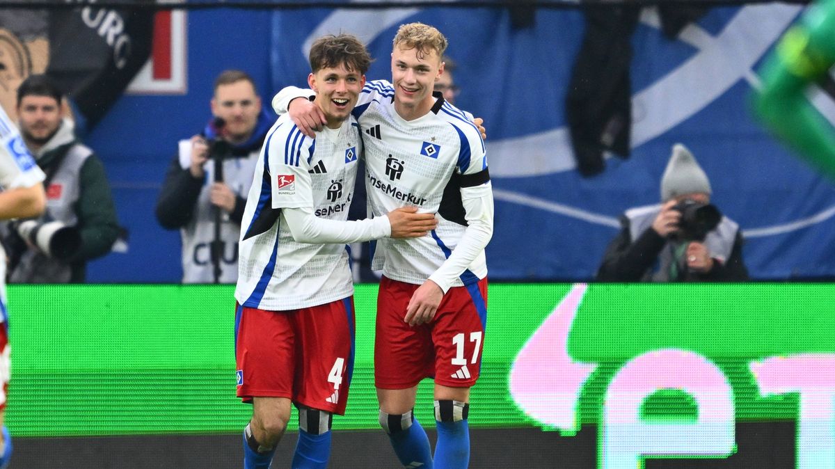 Karabec dalším gólem pomohl Hamburku na druhé místo v druhé bundeslize