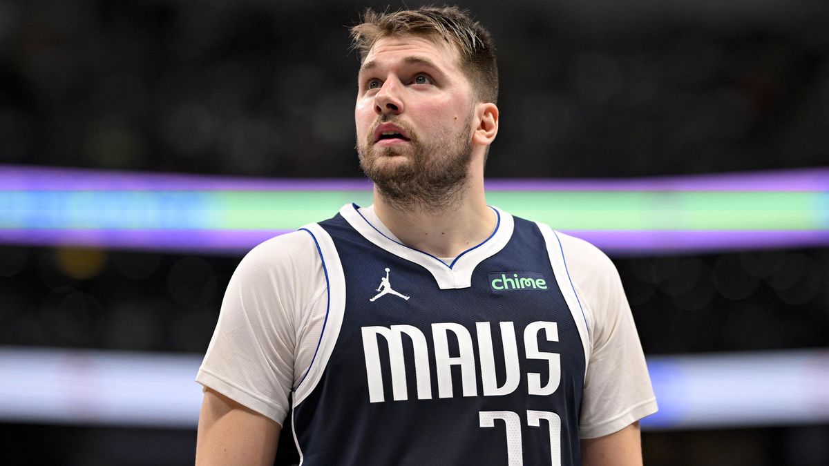 Zraněný Dončič bude Dallasu chybět minimálně měsíc