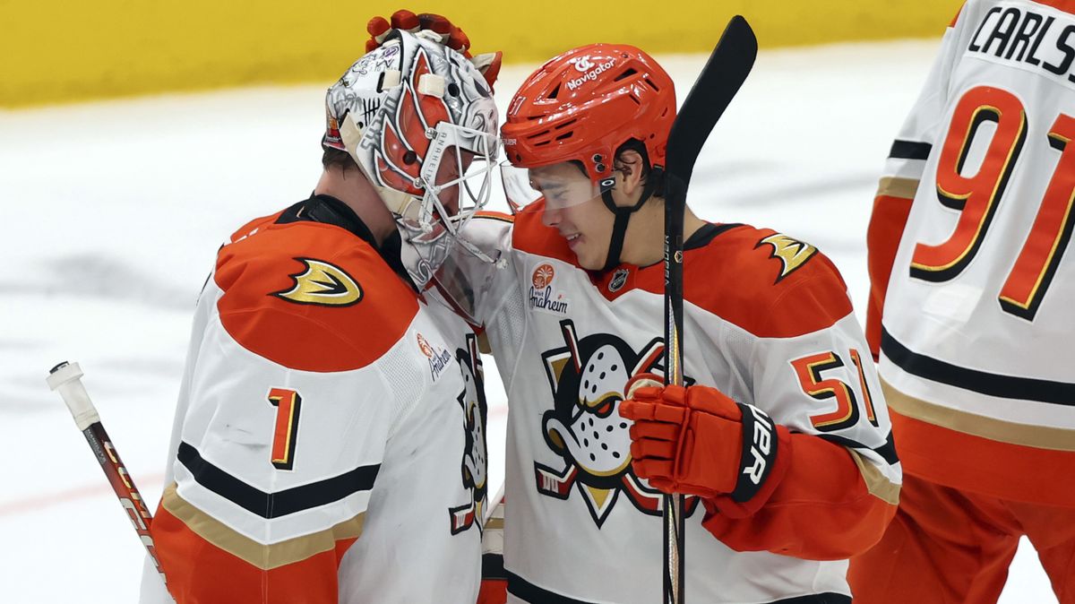 Dostál s Gudasem pomohli Anaheimu k výhře. Boston schytal výprask