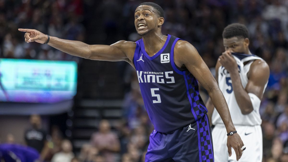 Sacramentu v NBA nepomohlo rekordních 60 Foxových bodů
