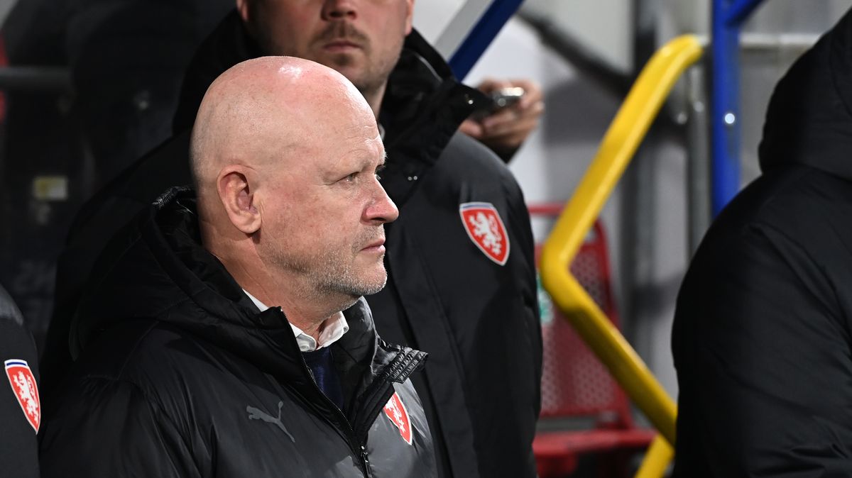 Na ťukes nemáme. Hašek se musel vrátit do reality
