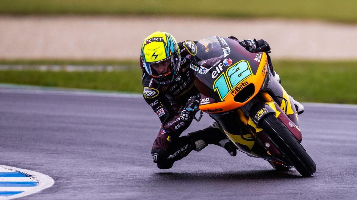 Salač dojel v tréninku na poslední Velkou cenu sezony Moto2 devátý