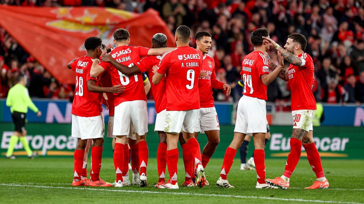 Sejk debutoval v Portugalsku, Famalicao prohrálo vysoko s Benficou