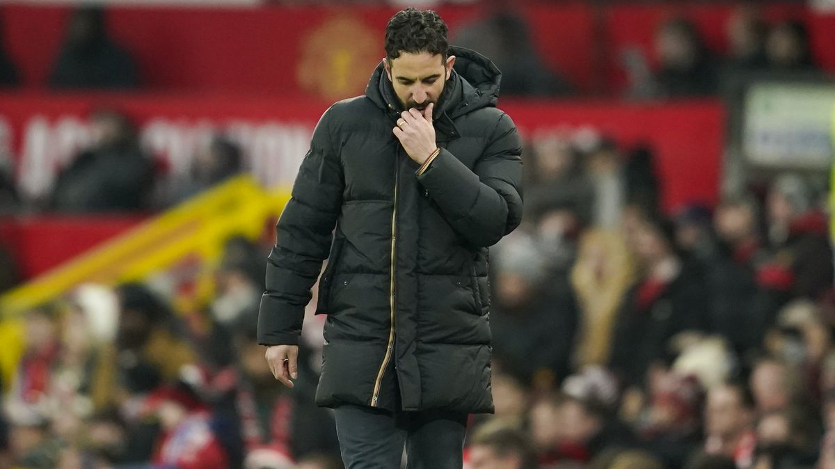 Drsná slova. Jsme možná nejhorší tým v historii klubu, přiznal kouč United