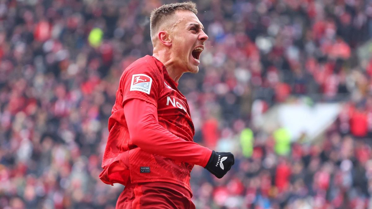Kaloč rozhodl parádní trefou o výhře Kaiserslauternu
