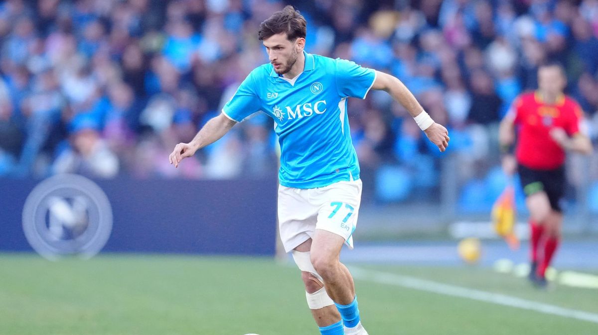 Neapol se údajně dohodla s PSG na prodeji hvězdného Kvaraccheliji