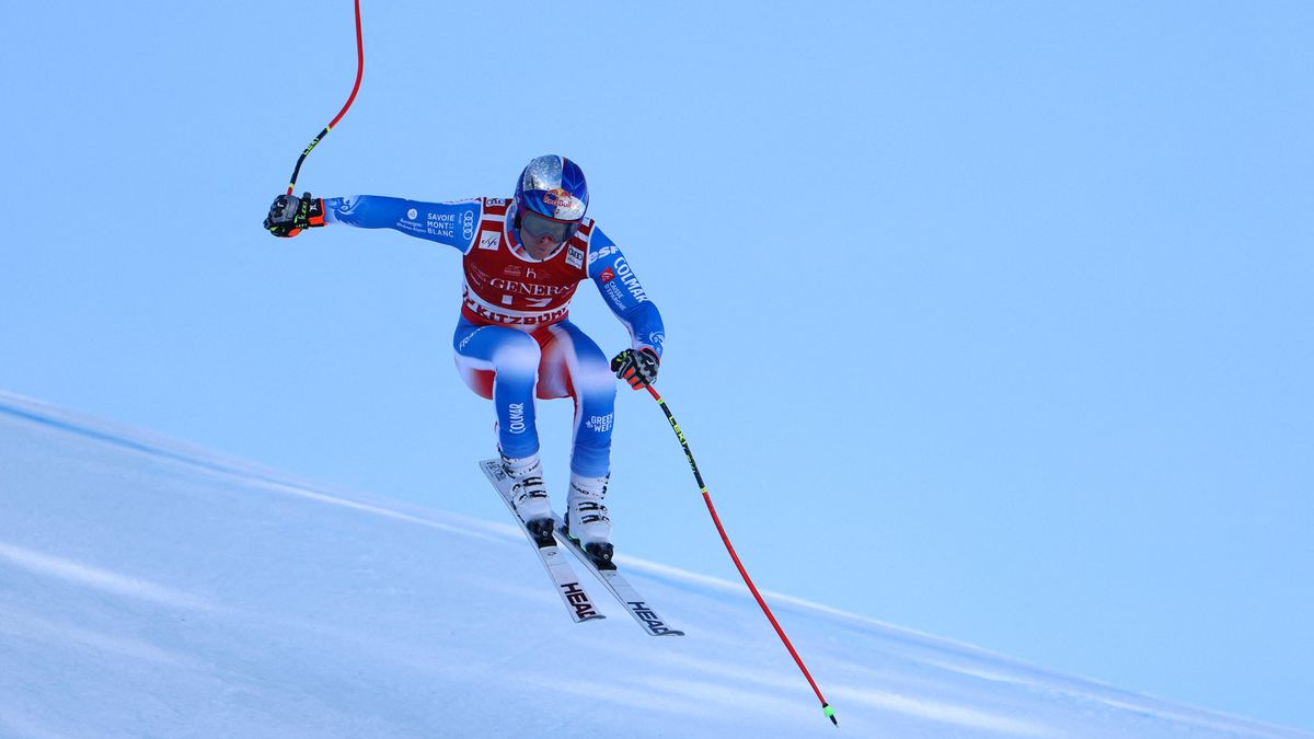 Pro lyžaře Pinturaulta skončila kvůli zranění z Kitzbühelu sezona