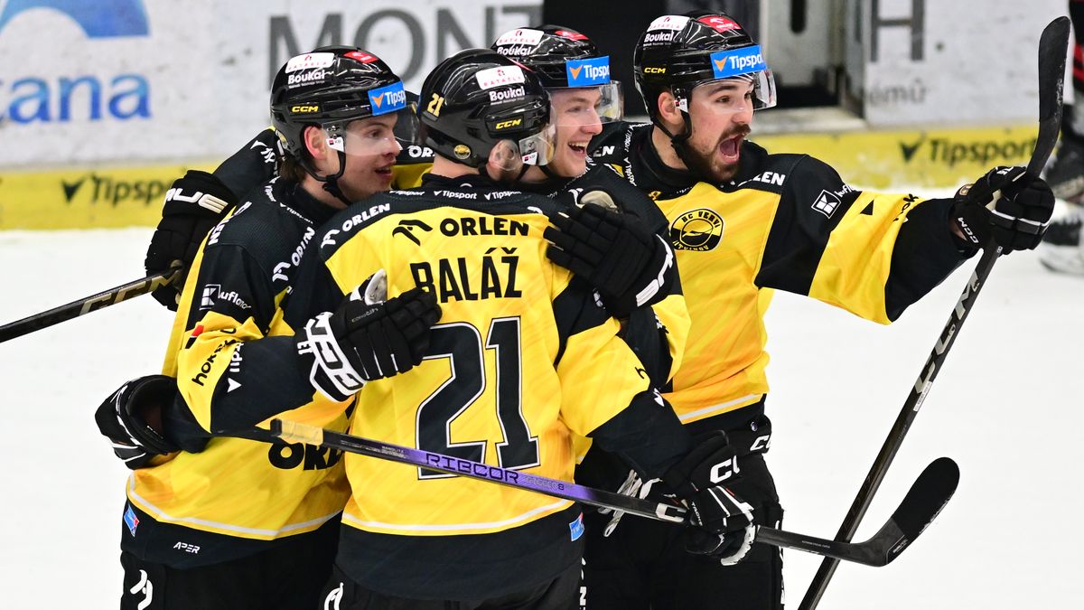 ONLINE: Videomomenty z utkání Litvínov - Plzeň