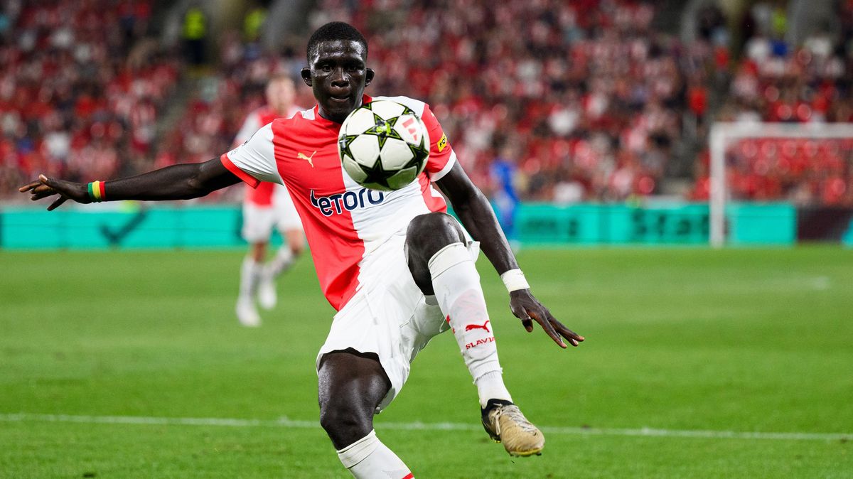 Slavia se těší na konec přestupového období. Diouf snad neodejde, doufá Trpišovský