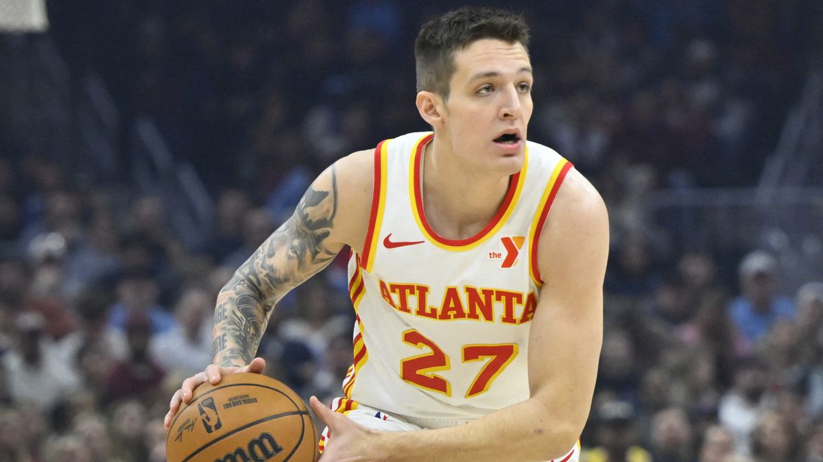 Atlanta podlehla lídrovi NBA Clevelandu, Krejčí začal na lavičce a dal šest bodů