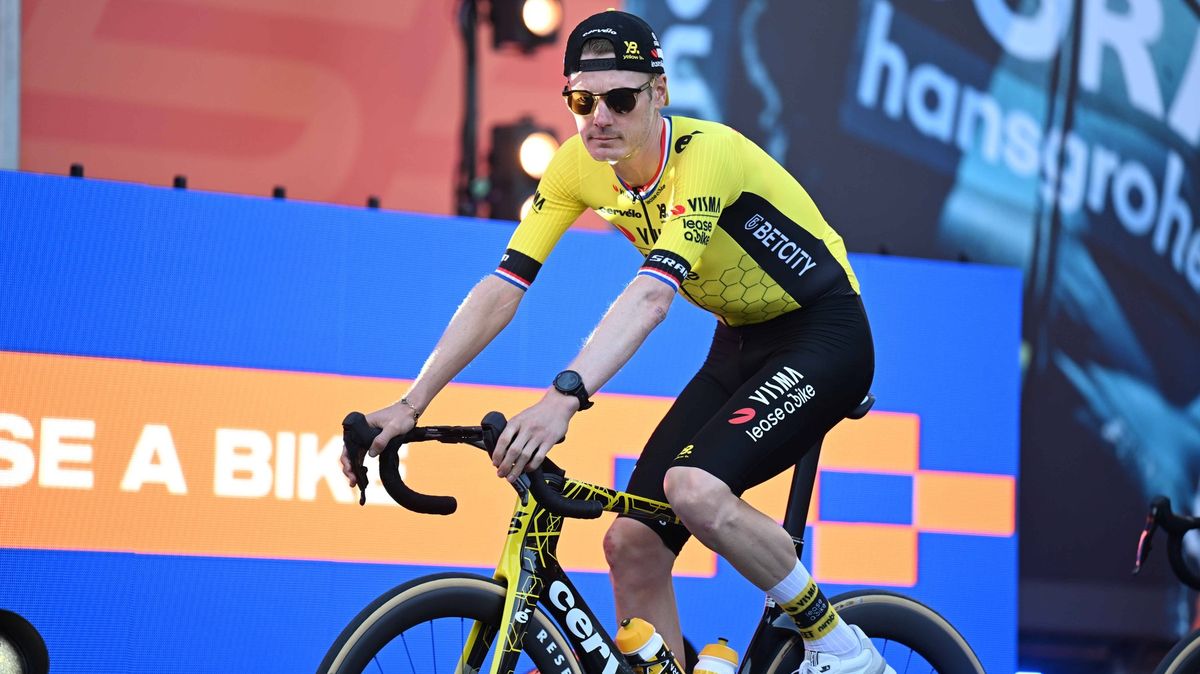 Neskutečný smolař. Pět závodů, tři pády a zlomeniny. Nizozemského cyklistu čeká další pauza