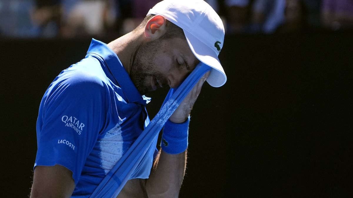 Srbským tenistům bude v kvalifikaci Davis Cupu chybět zraněný Djokovič