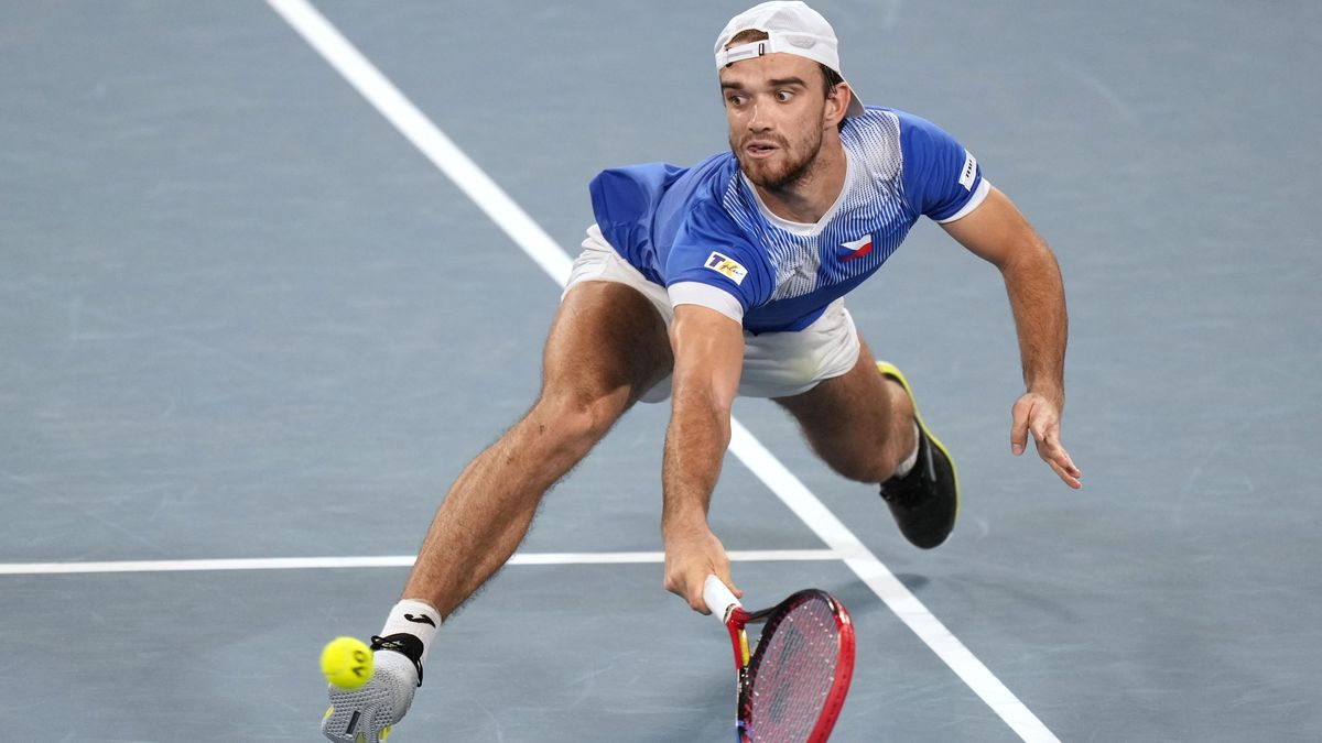 České naděje pro Austrálii? Melbourne bude vyhlížet řežbu Macháče s Djokovičem