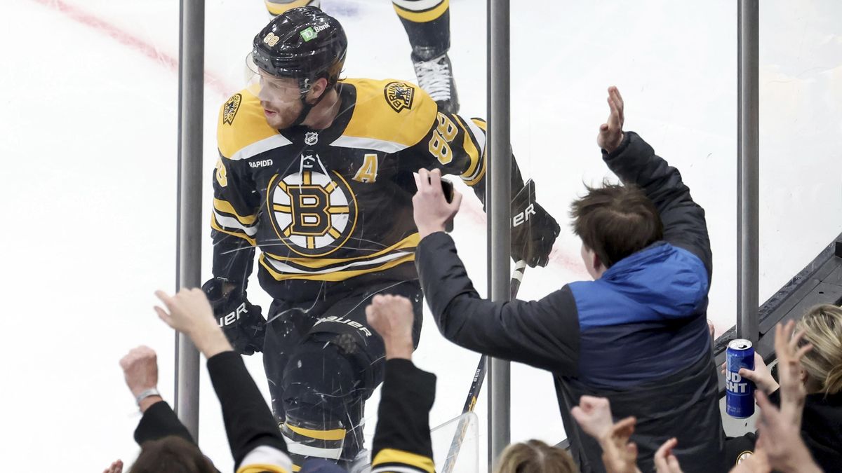 V novém roce bez výhry. Pastrňák se chytil, Boston ale strádá