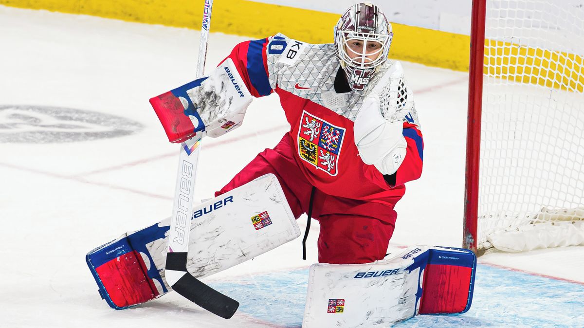 Brankář Hrabal podepsal nováčkovskou smlouvu s Utahem